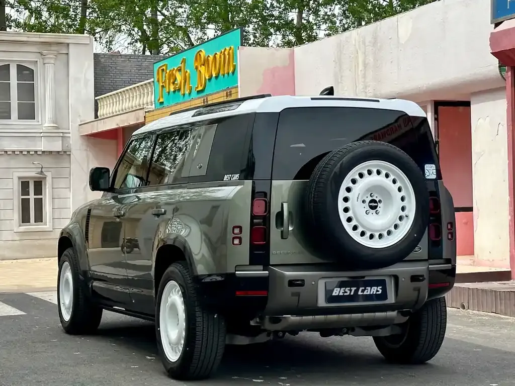 Land Rover Defender — фото 4