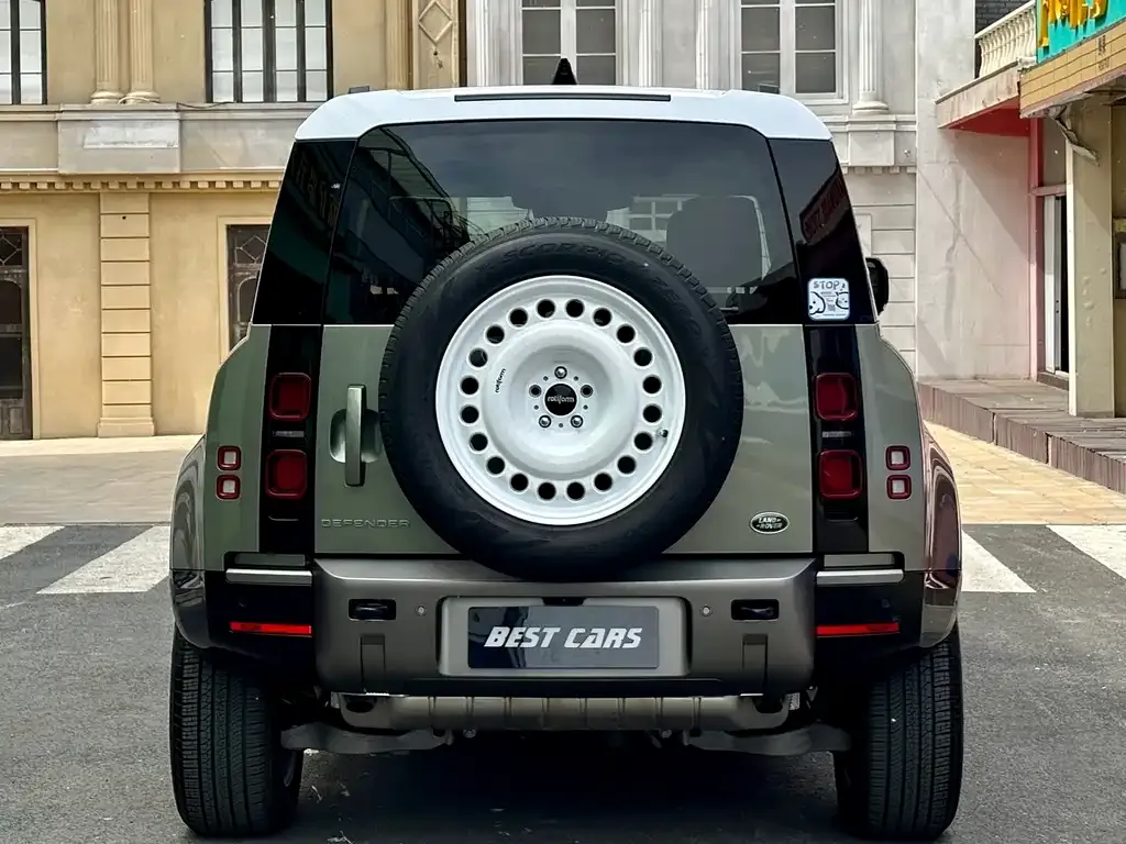Land Rover Defender — фото 5