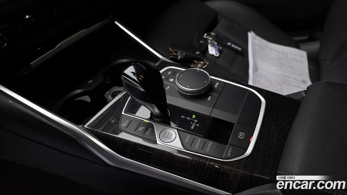 BMW 3-Series 2022 из KR, фото 9