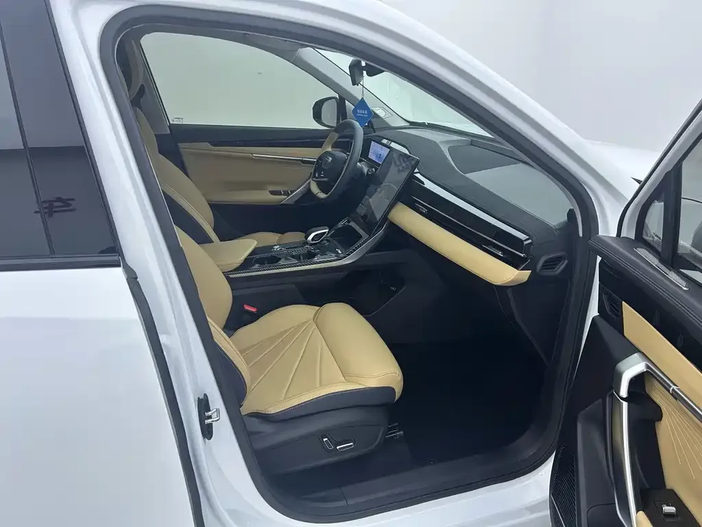 Geely Boyue L 2024 из CN, фото 10