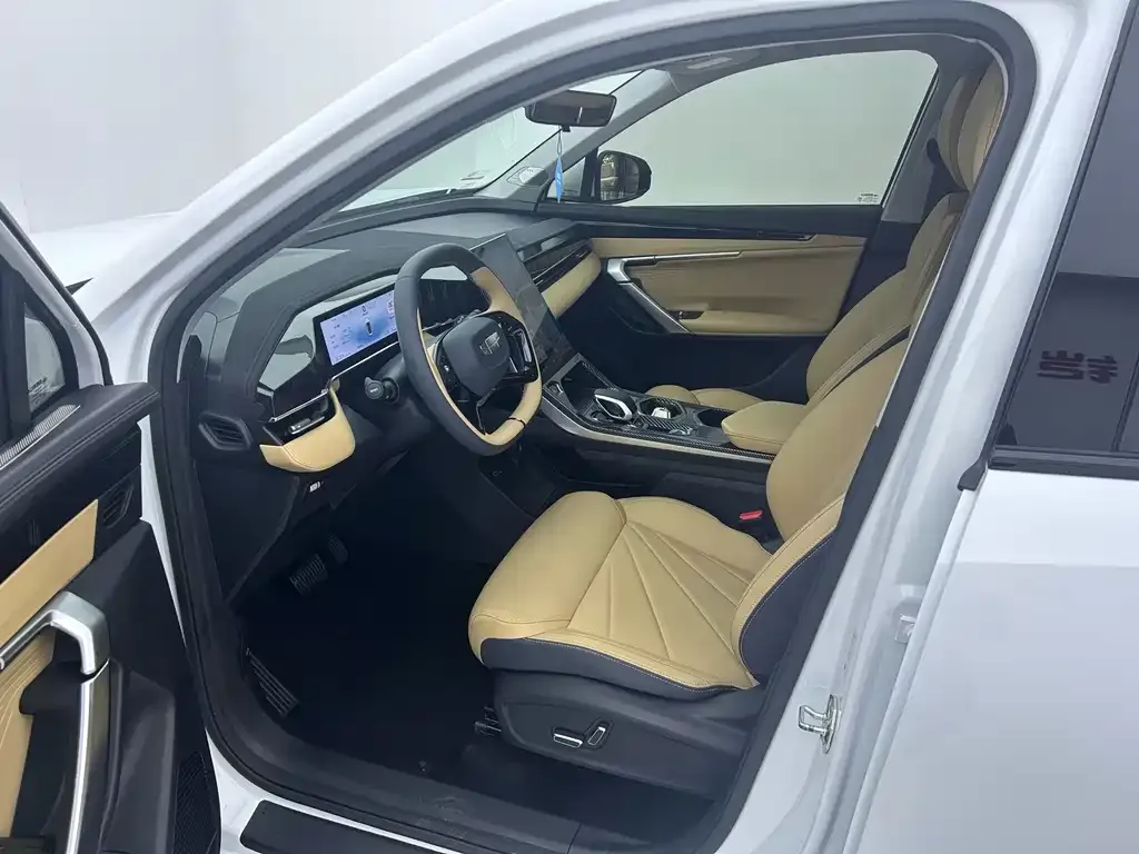 Geely Boyue L 2024 из CN, фото 7