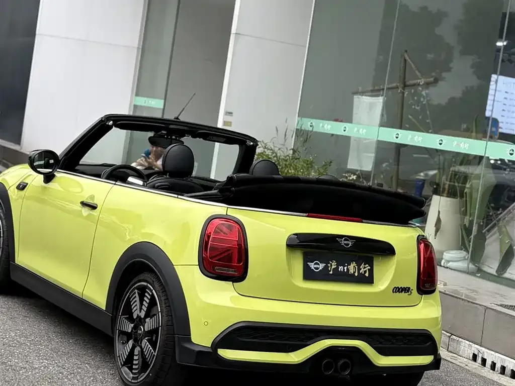 MINI Cooper (3-door) 2024 из CN, фото 3