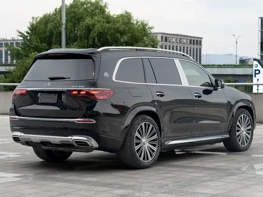 Mercedes-Benz GLS — фото 4