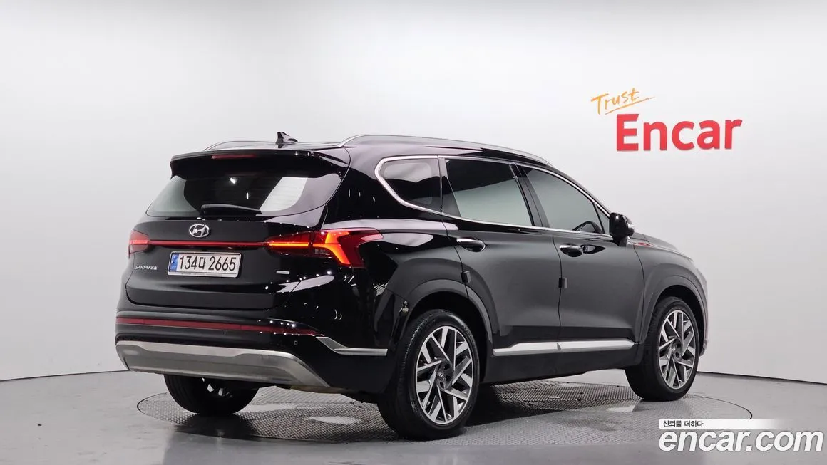 Hyundai Santafe — фото 2