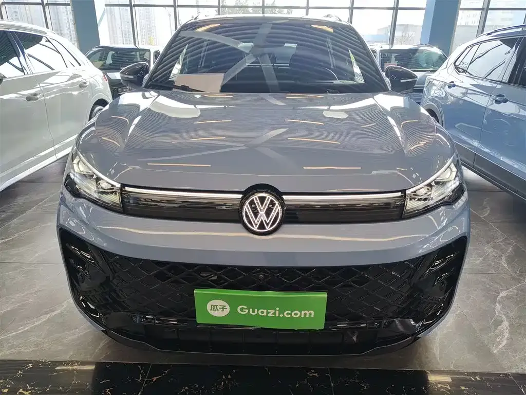 Volkswagen Tiguan L 2024 из CN, фото 3