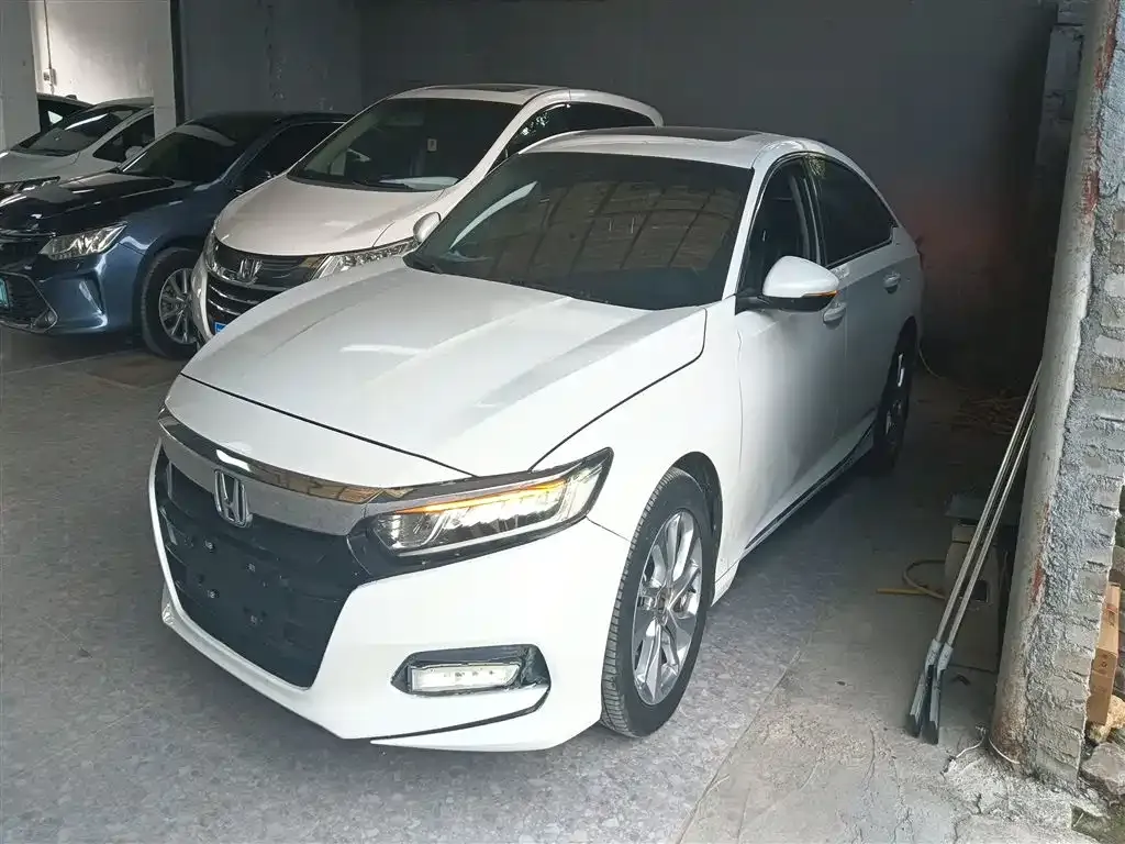 Honda Accord — фото 2