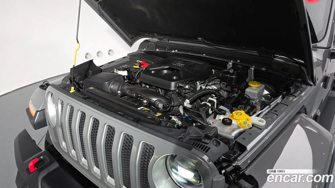 Jeep Wrangler — фото 6