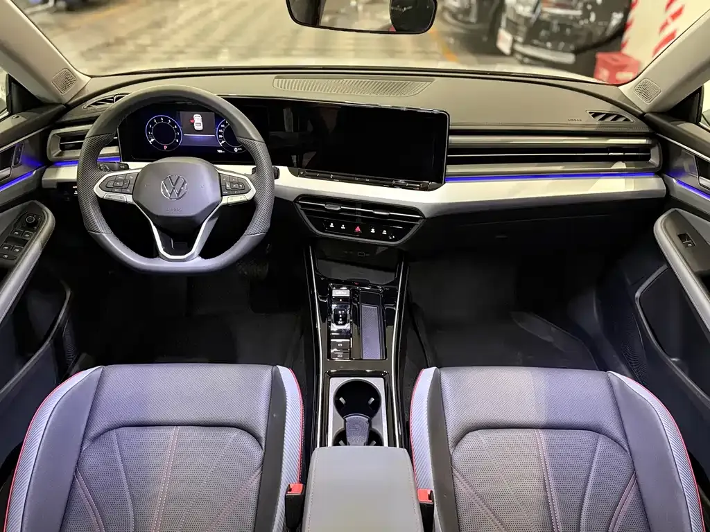 Volkswagen Lamando 2024 из CN, фото 6