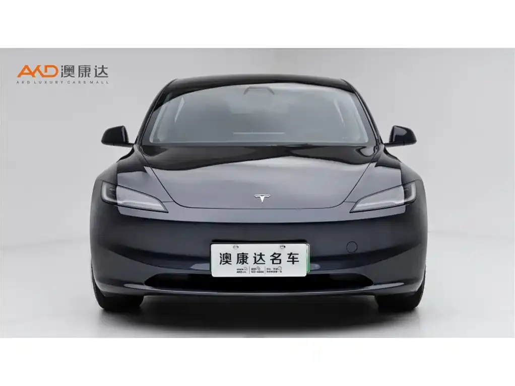 Tesla Model 3 — фото 2