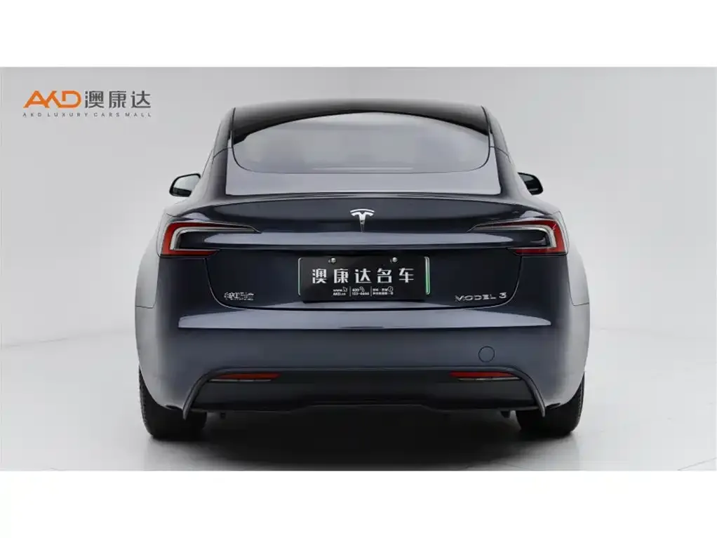 Tesla Model 3 — фото 4