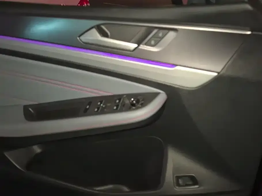 Volkswagen Lamando 2023 из CN, фото 7