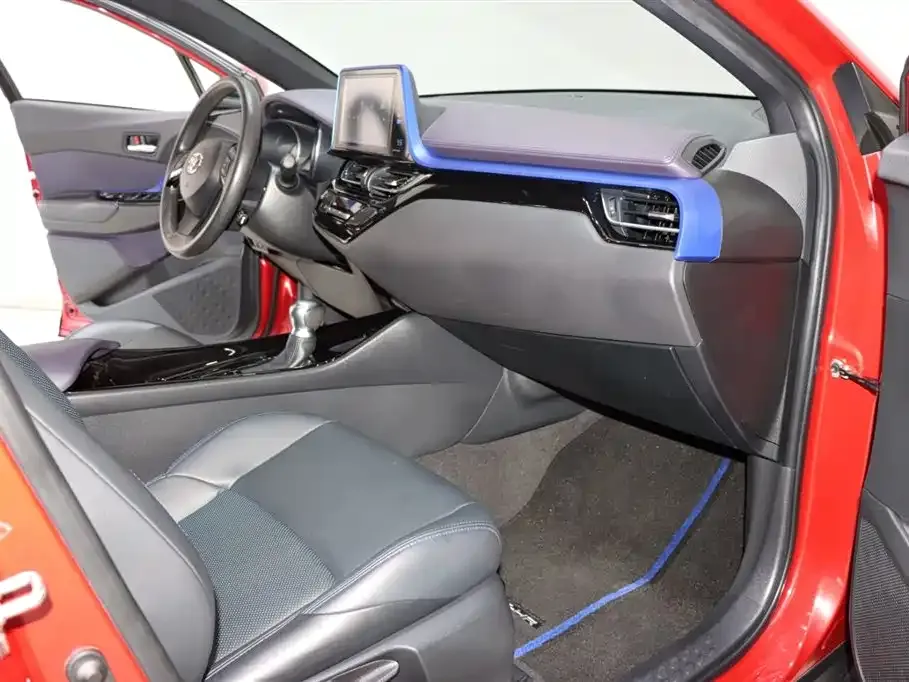 Toyota C-HR 2021 из CN, фото 8