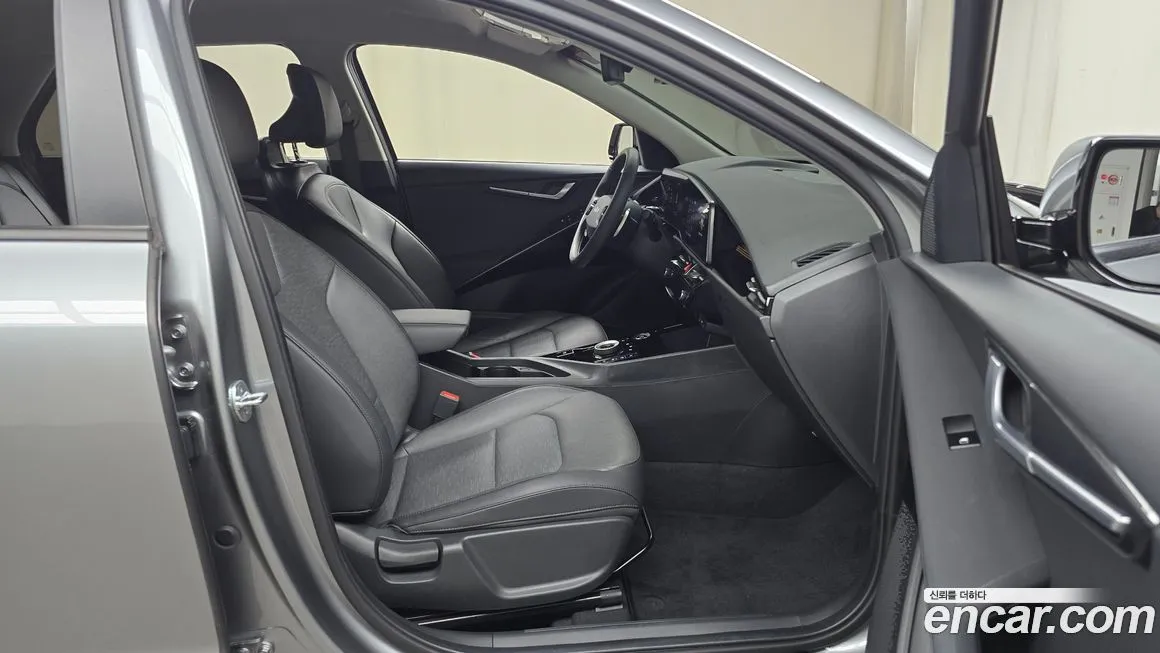 Kia Niro — фото 10