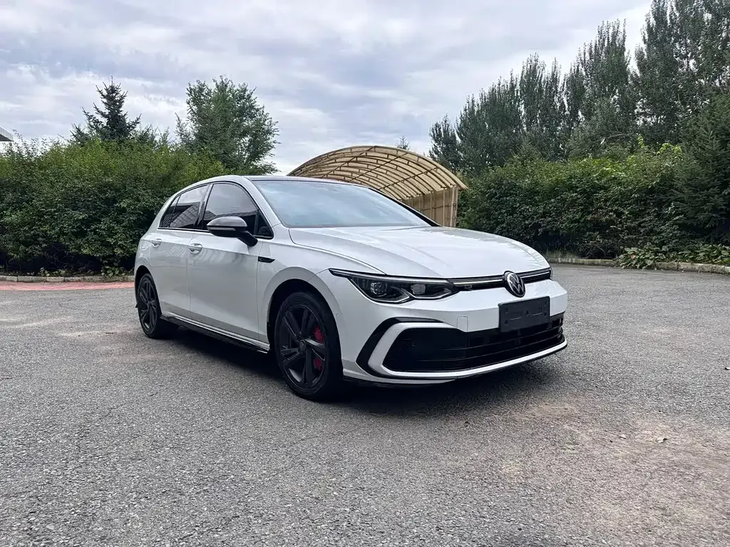 Volkswagen Golf 2022 из CN, фото 3