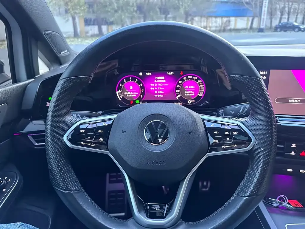 Volkswagen Golf 2022 из CN, фото 9
