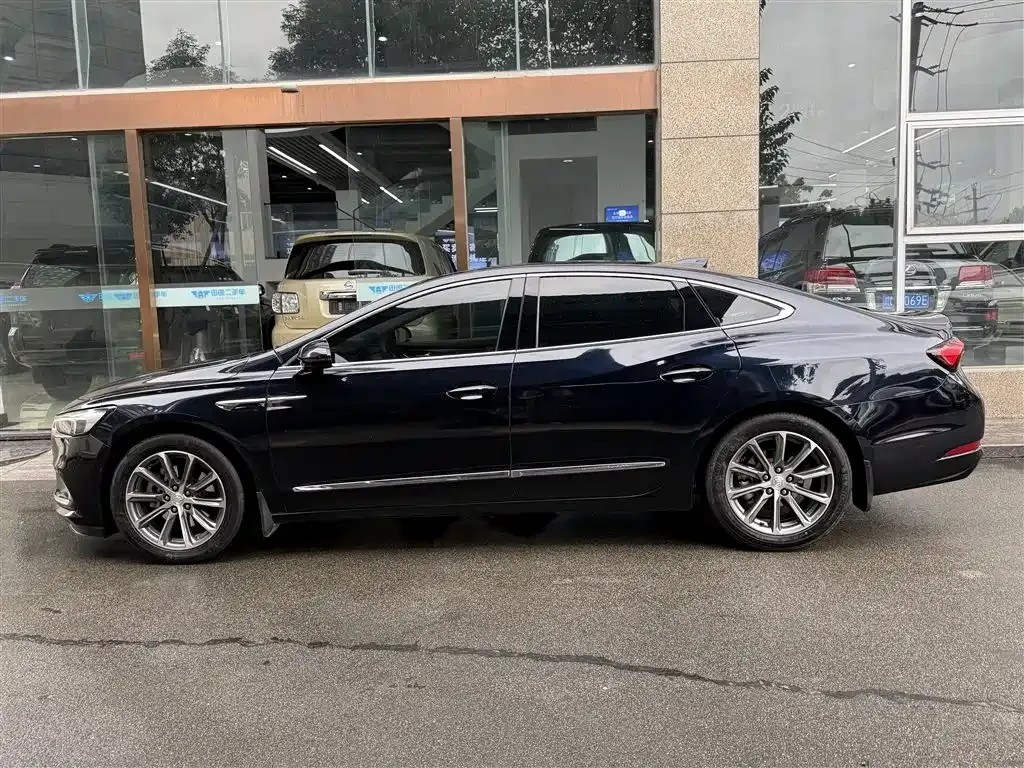 Buick LaCrosse 2021 из CN, фото 3