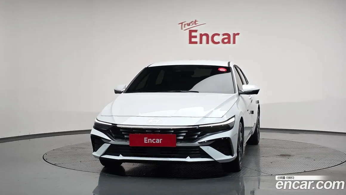 Hyundai AVANTE — фото 3