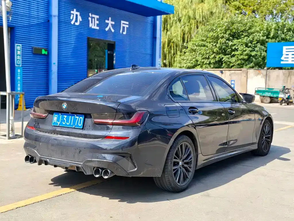 BMW 3 Series — фото 10