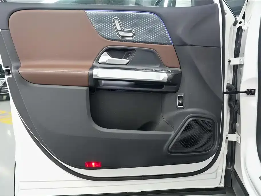 Mercedes-Benz GLB 2025 из CN, фото 9