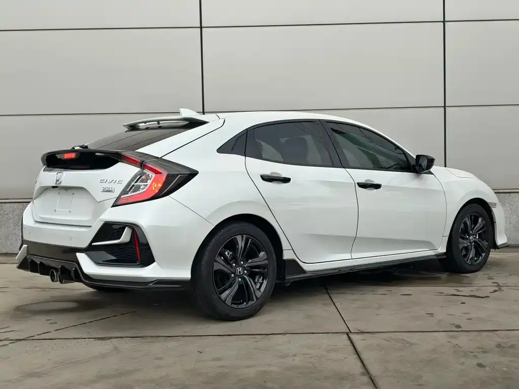 Honda Civic — фото 3