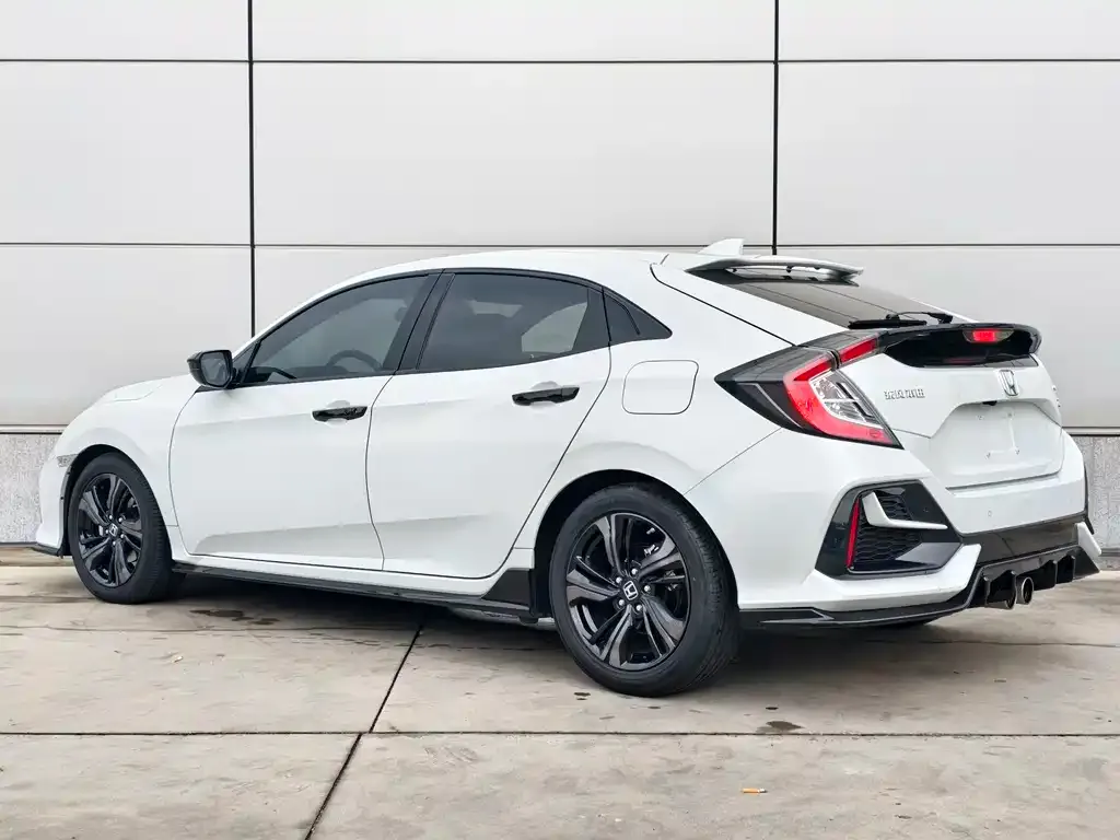 Honda Civic — фото 7