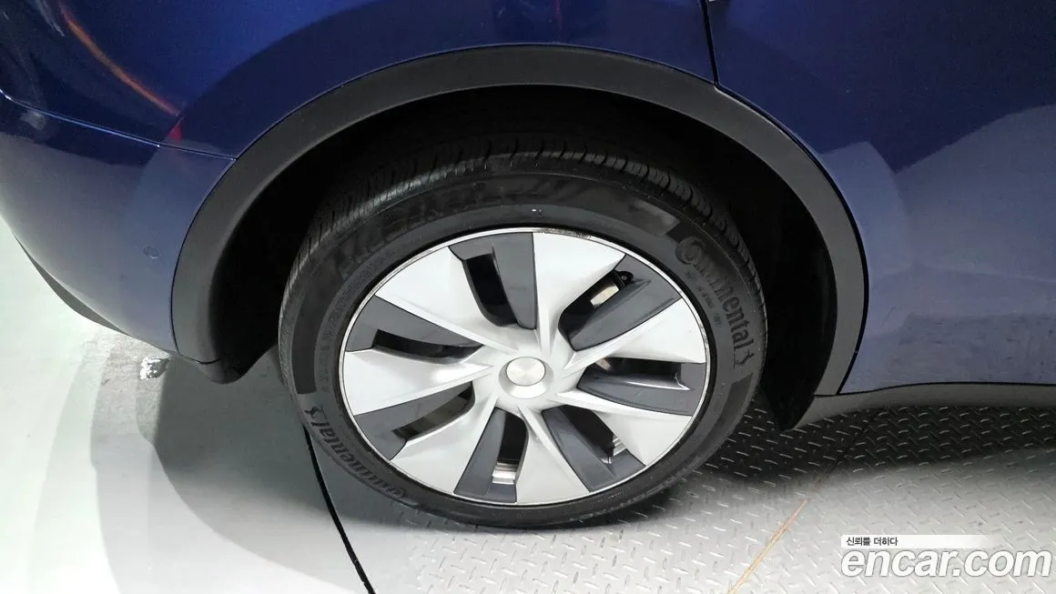 Tesla Model Y 2021 из KR, фото 5
