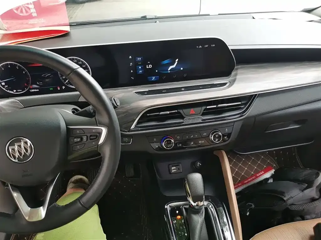 Buick GL6 2022 из CN, фото 10