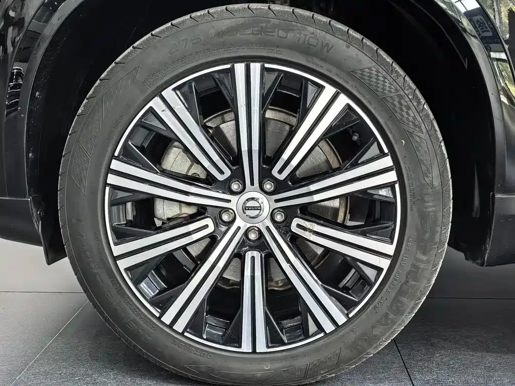 Volvo XC90 2021 из CN, фото 4