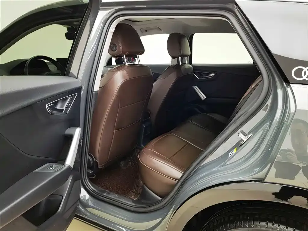 Audi Q2L 2021 из CN, фото 9