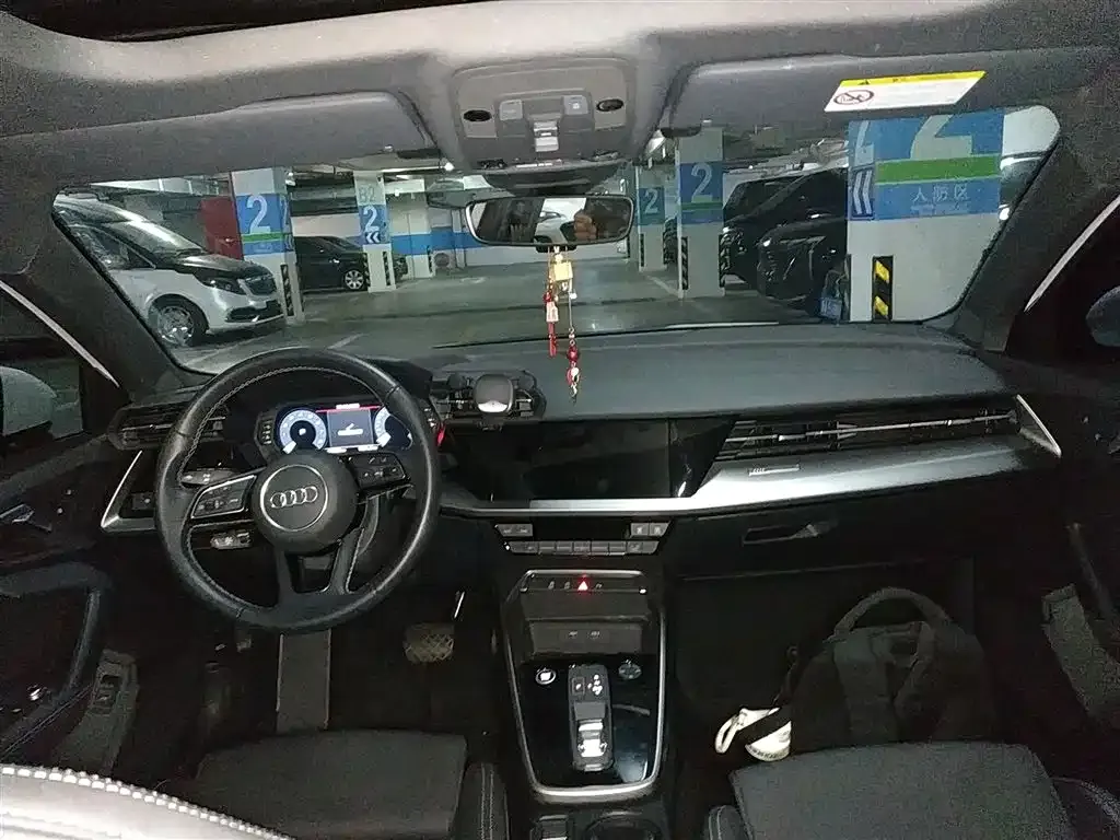 Audi A3 2023 из CN, фото 10