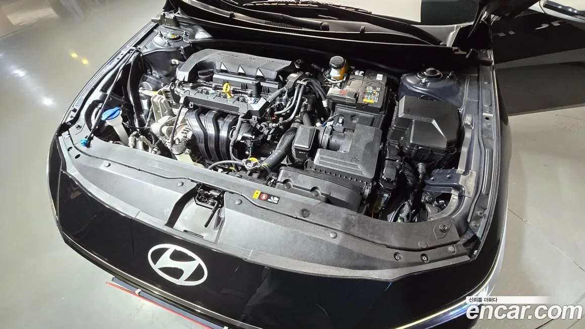Hyundai AVANTE — фото 6