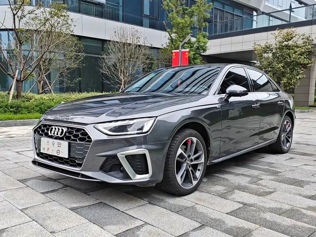 Audi A4L 2024 из CN, фото 1
