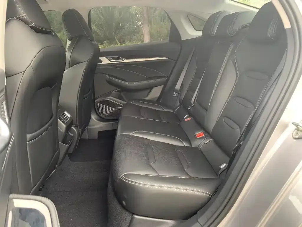 Geely Xingrui 2022 из CN, фото 6