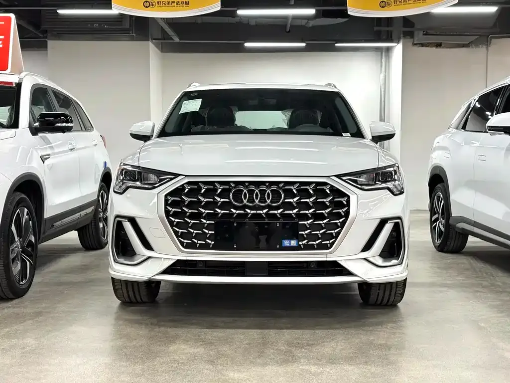 Audi Q3 — фото 2