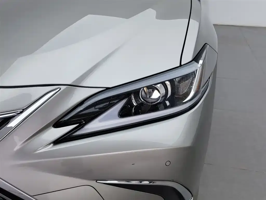 Lexus ES 2021 из CN, фото 7