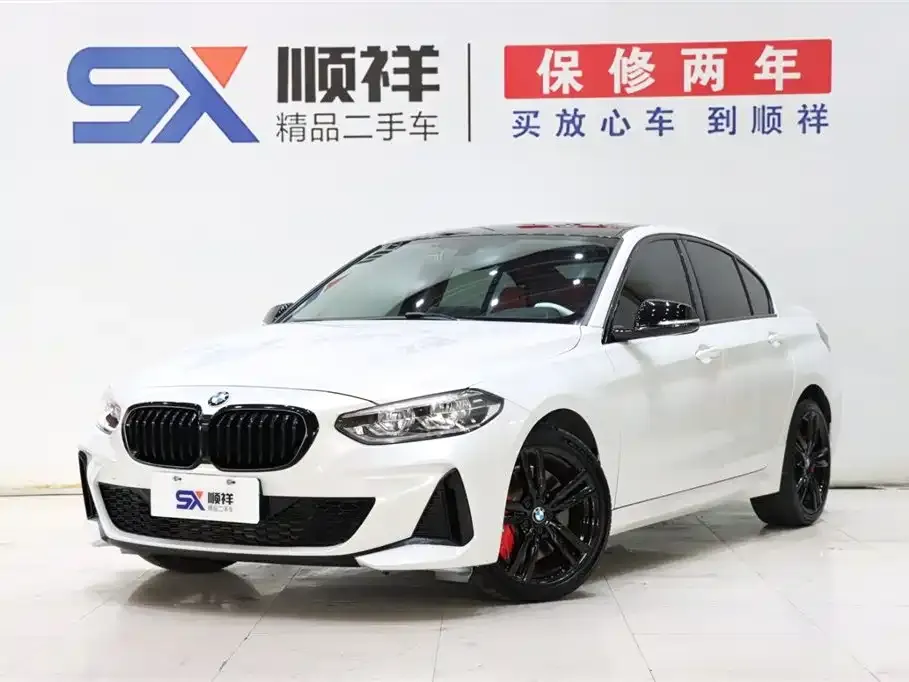 BMW 1 Series 2022 из CN, фото 1