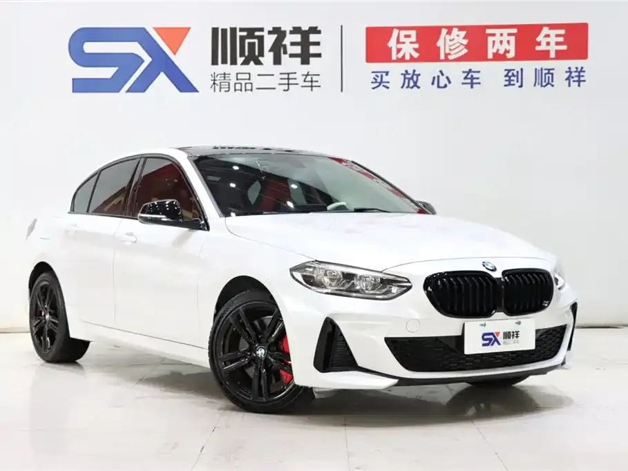 BMW 1 Series 2022 из CN, фото 3