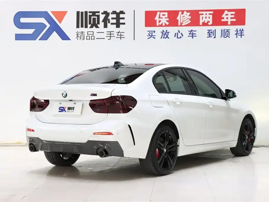 BMW 1 Series 2022 из CN, фото 4