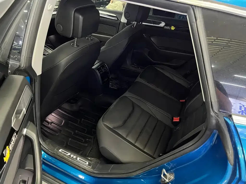 Volkswagen CC 2021 из CN, фото 7