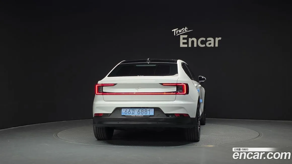 Polestar Polestar 2 — фото 4