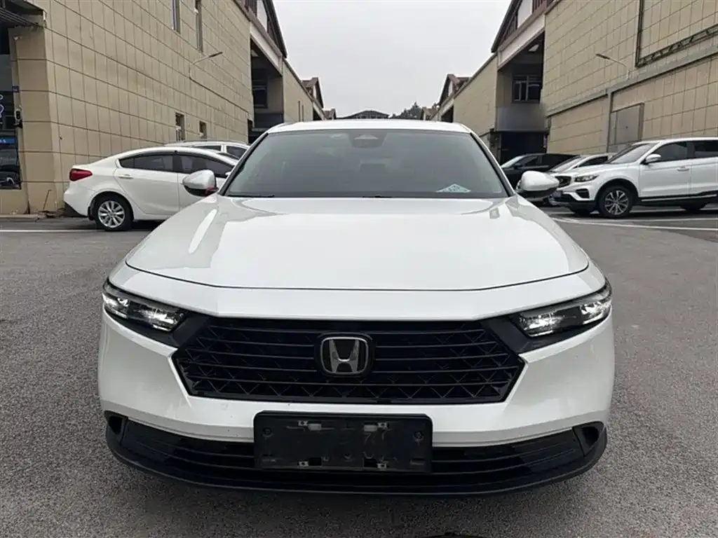 Honda Accord 2023 из CN, фото 7