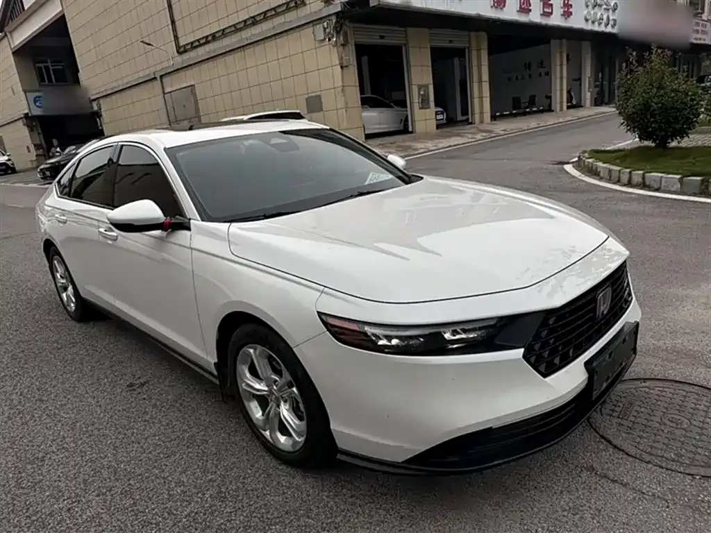 Honda Accord 2023 из CN, фото 8