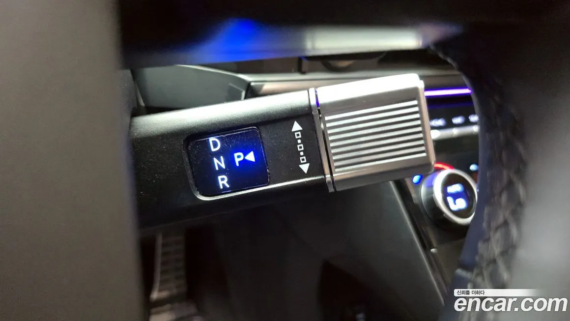 Hyundai Santafe — фото 9
