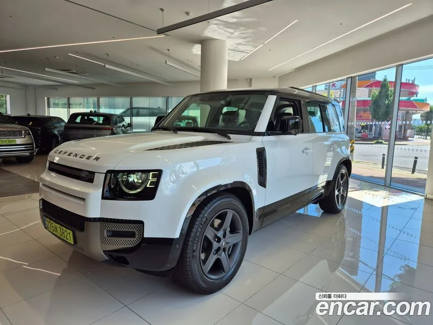 Land Rover Defender 2024 из KR, фото 2