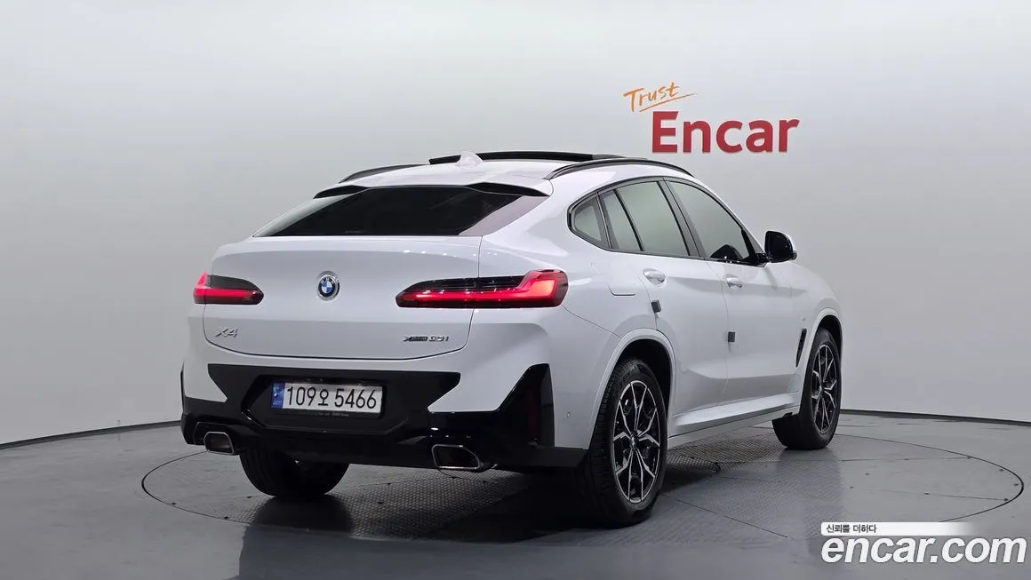 BMW X4 — фото 2