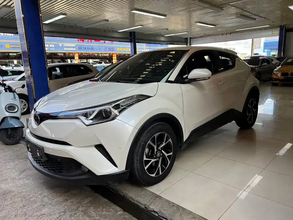 Toyota C-HR 2021 из CN, фото 1