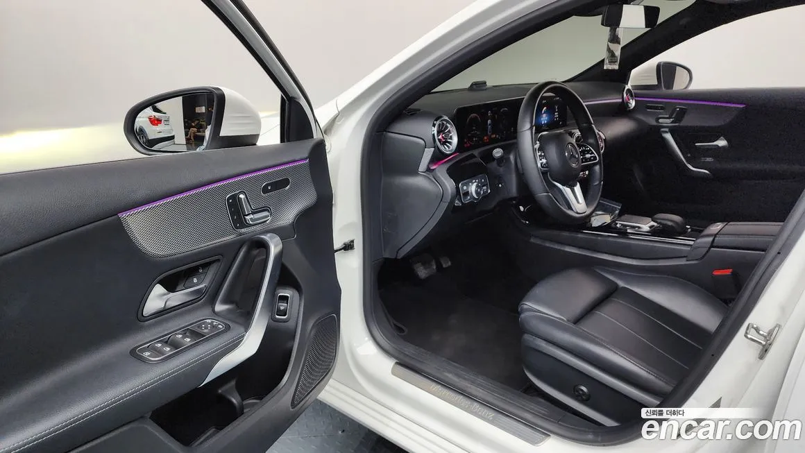Mercedes-Benz A-Class — фото 10