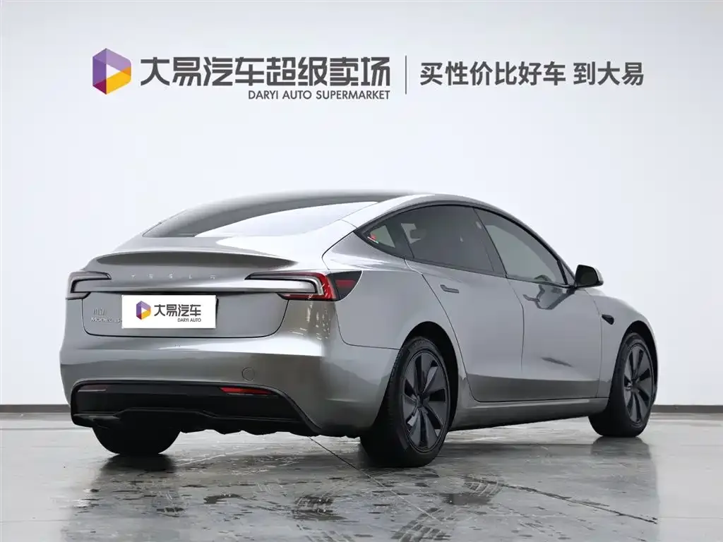Tesla Model 3 2024 из CN, фото 3
