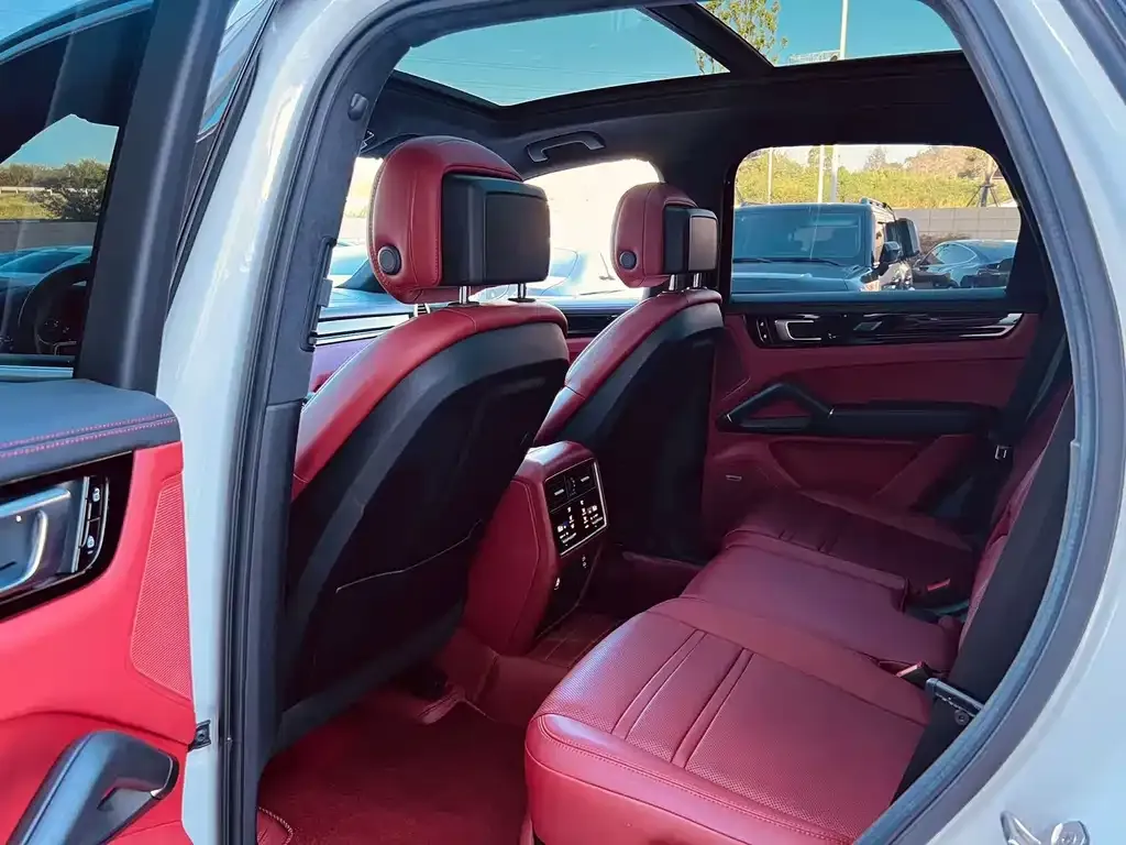 Porsche Cayenne 2021 из CN, фото 4