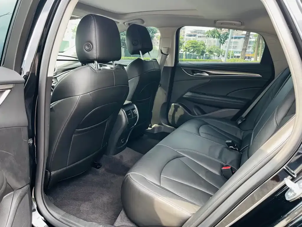 Buick LaCrosse 2021 из CN, фото 8